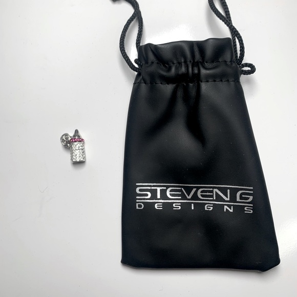 BABY GIRL BOTTLE CHARM - Picture 2 of 3